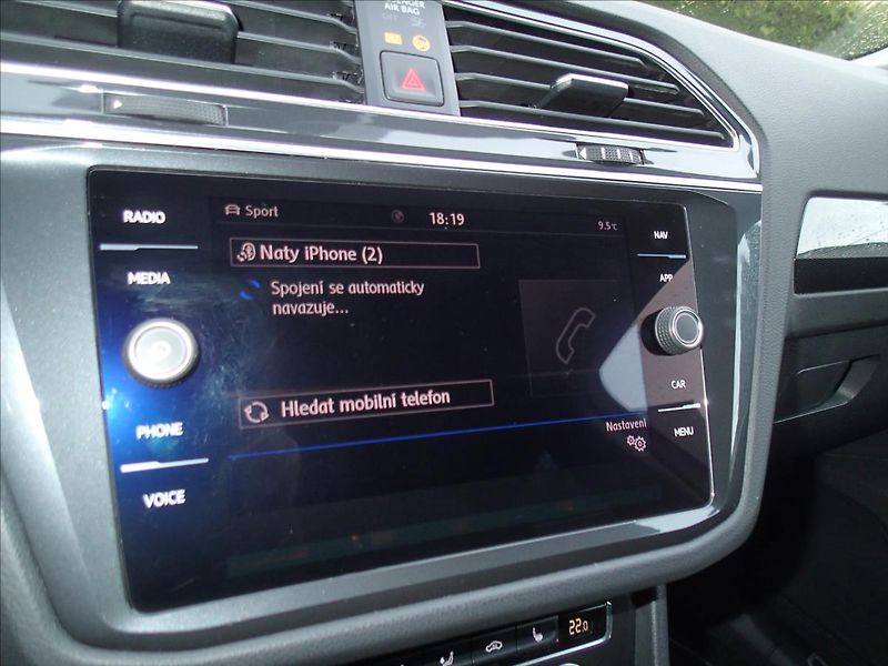 Volkswagen Tiguan 2,0 ČR, 4x4, Tažné - fotka 35 z 73