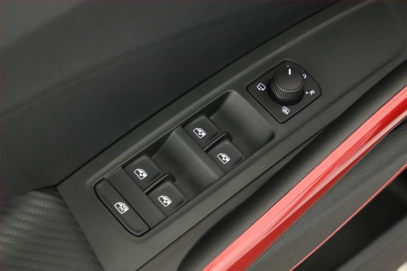 Škoda Fabia (2025) 1.0 TSI, Monte Carlo, FullLed - fotka 13 z 13