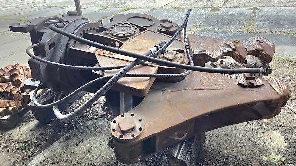 Caterpillar (2003) MP20 PP nůžky 2t roto beton - fotka 2 z 10