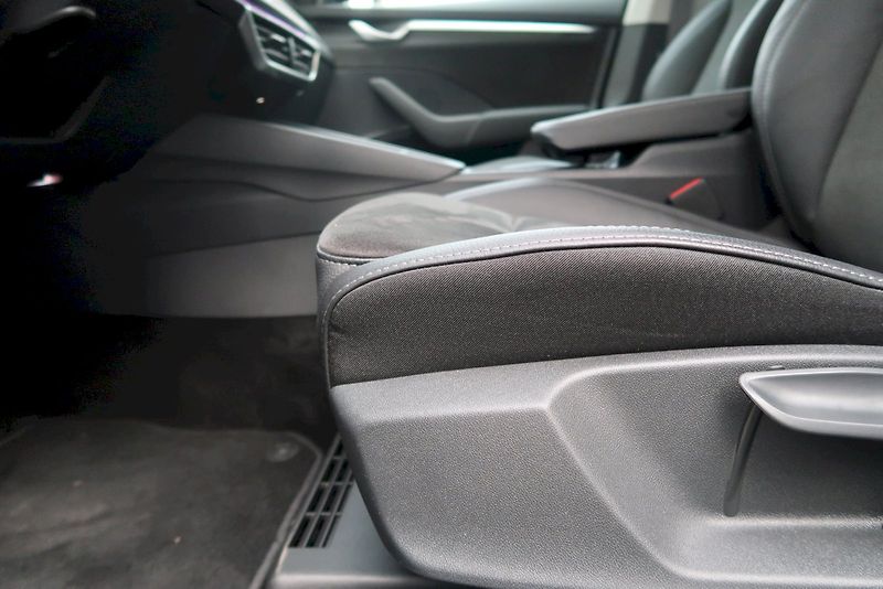 Škoda Octavia (2025) Combi 130 let Premium 1,5 TSi - fotka 17 z 31
