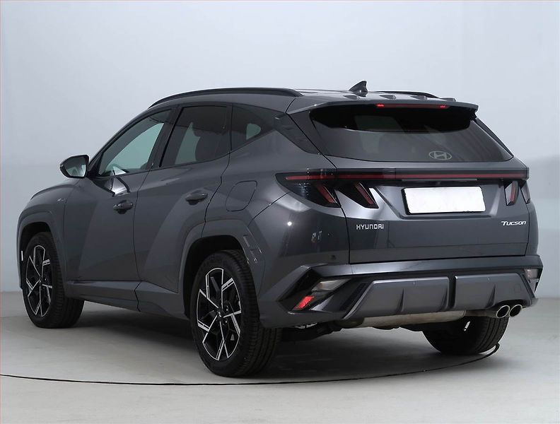 Hyundai Tucson (2024) 1.6 T-GDI - fotka 4 z 21