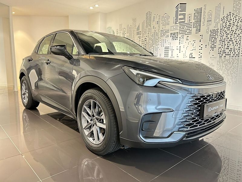 Lexus LBX 1.5L HEV COMFORT PLUS - fotka 5 z 9