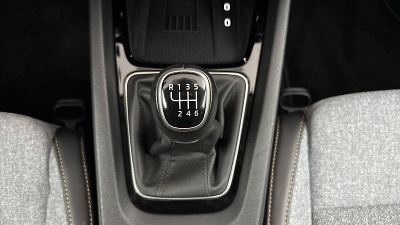 Škoda Octavia 2.0 TDI Style - fotka 24 z 27