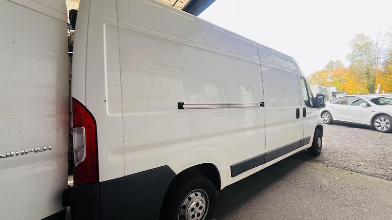Citroën Jumper (2017) Citroën Jumper L3H2 120 kW - fotka 7 z 13