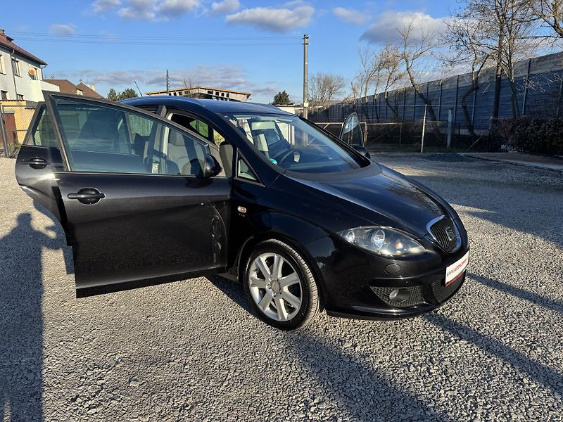 Seat Altea XL,1.4TSi,rezervace - fotka 8 z 43