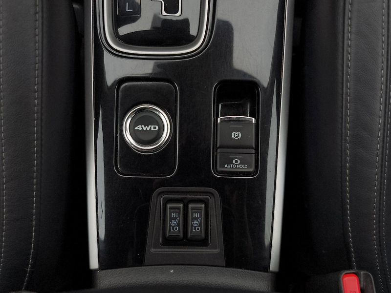 Mitsubishi Outlander (2019) INSTYLE+ 2.0 MIVEC 110kW, A/T, - fotka 22 z 29