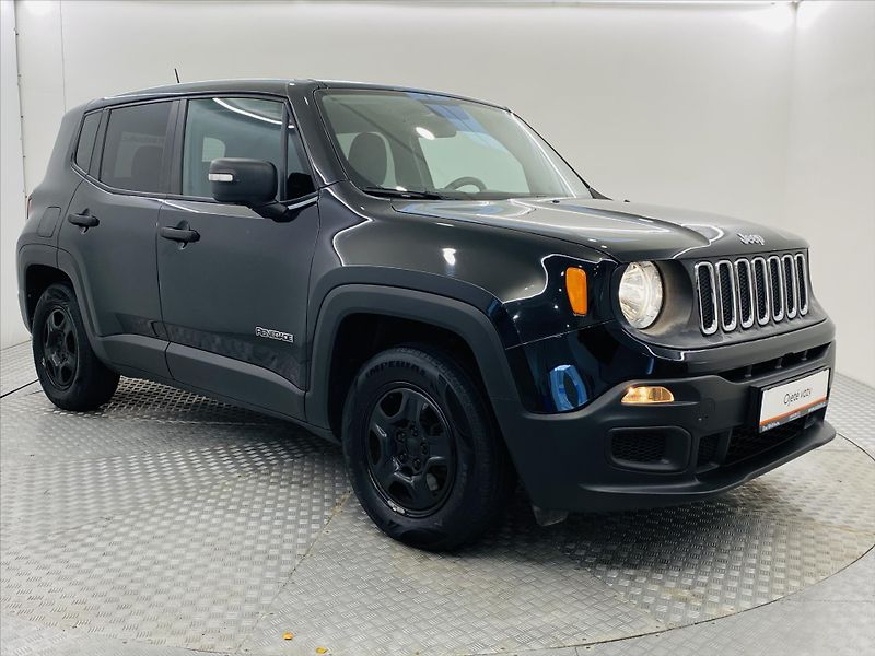 Jeep Renegade 1,6 i 81kW 1.Majitel - fotka 23 z 24