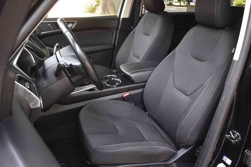 Ford S-Max druhé generace může sloužit větším rodinám ještě hodně dlouho.