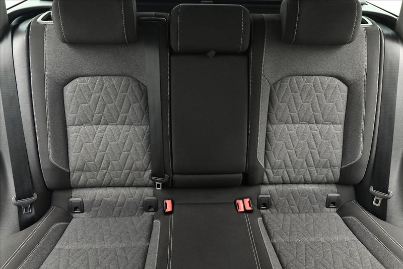 Volkswagen Passat 2,0 TDI 110 KW DSG Business Zá - fotka 28 z 32