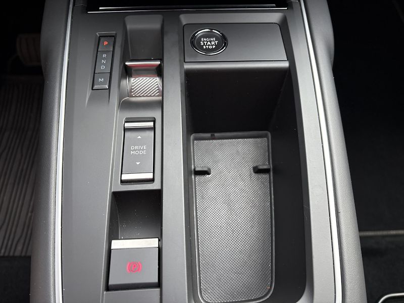 Citroën C5 Aircross (2024) 1.2 PT 100kW  MAX.MOŽNÁ VÝBAVA - fotka 24 z 37