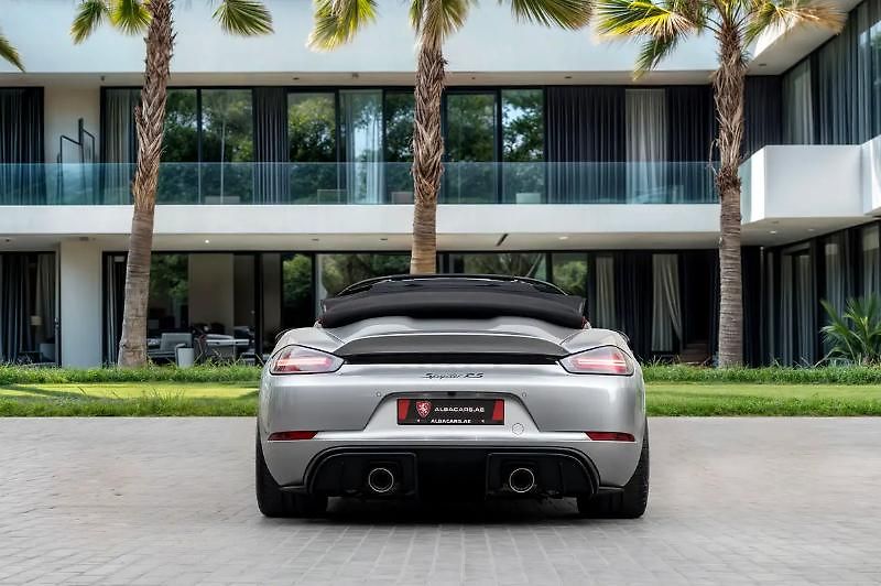 Porsche 718 (2024) Verze RS Weissach - fotka 5 z 12