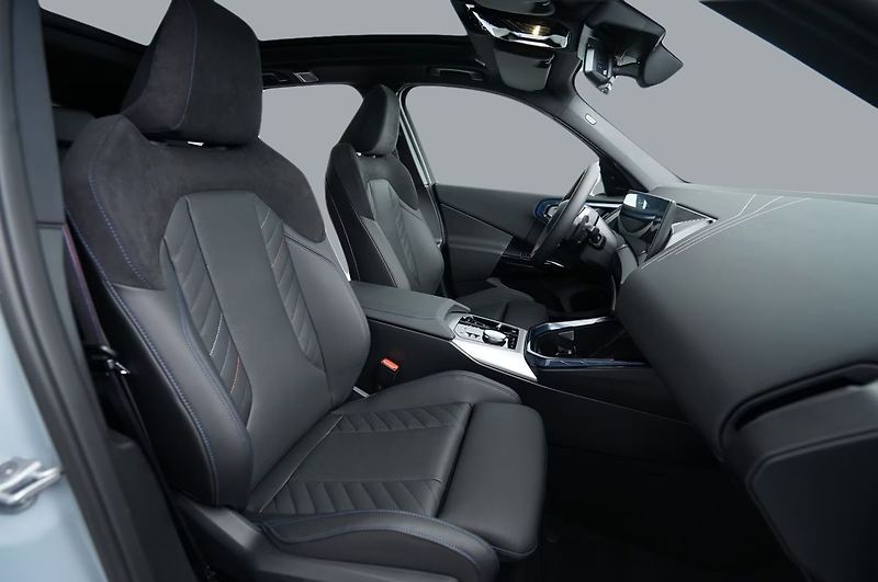 BMW X3 30e xDrive El tažné Harman TOP - fotka 7 z 11