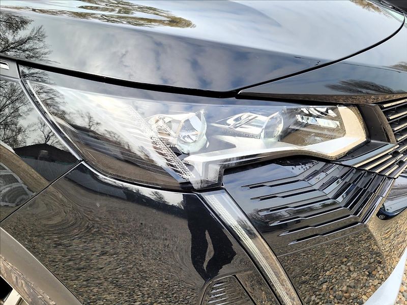 Peugeot 3008 1,6 JIŽ NENÍ K DISPOZICI - fotka 37 z 39