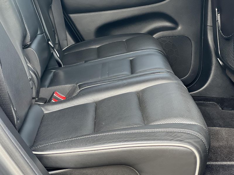 Jeep Grand Cherokee 3.0CRD OVERLAND KŮŽE odp.DPH - fotka 39 z 54
