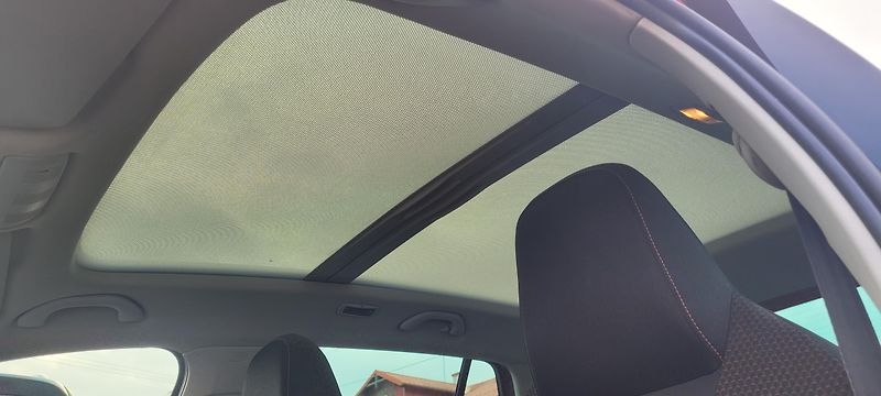 Škoda Rapid (2014) 1,2TSi 77kW Xenony StylePlus - fotka 27 z 37