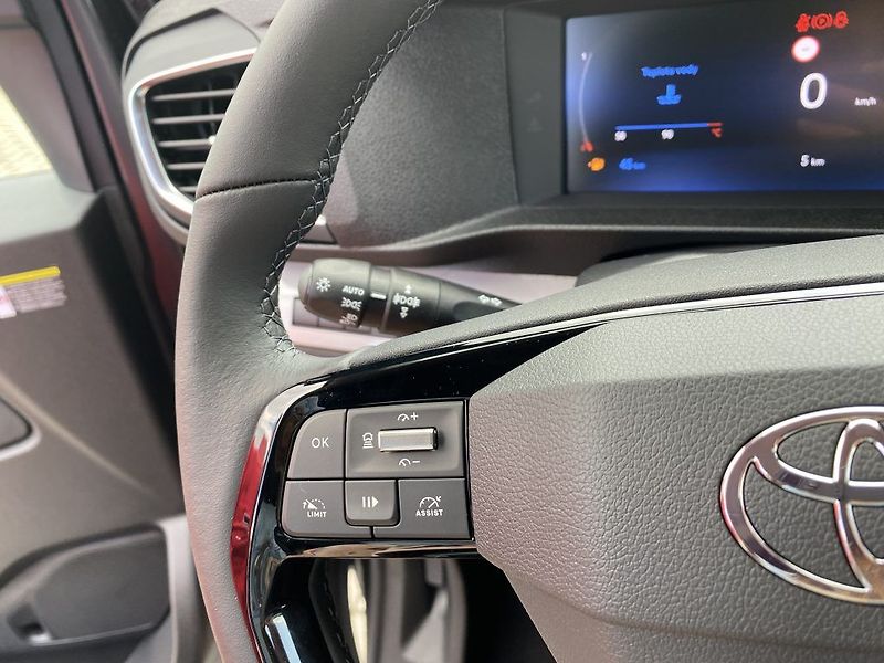 Toyota ProAce Verso 2.0 Diesel L2 6MT Family - fotka 19 z 24