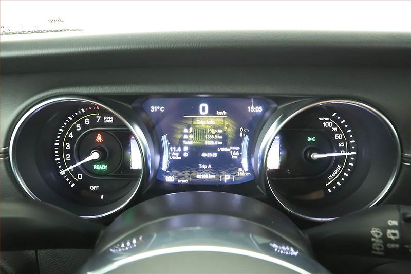 Jeep Wrangler (2021) 4xe PHEV - fotka 8 z 16
