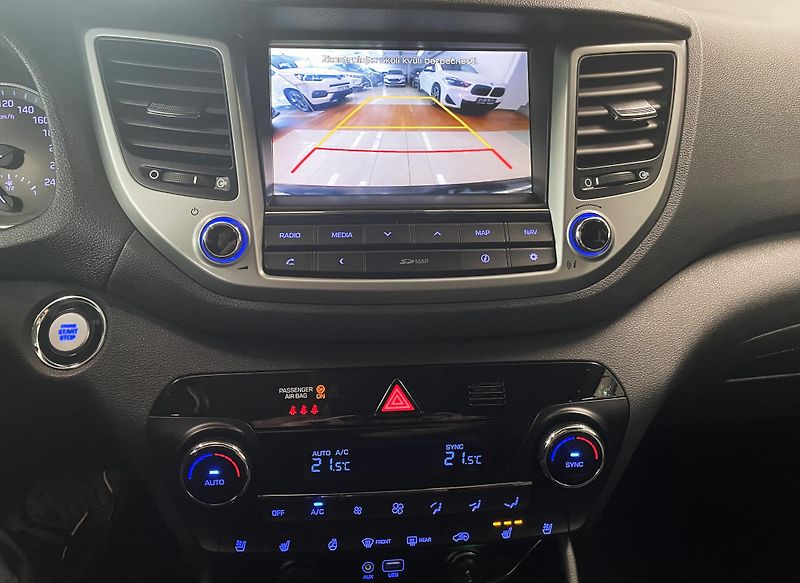 Hyundai Tucson 2.0 CRDi, PREMIUM - REZERVACE - fotka 20 z 29