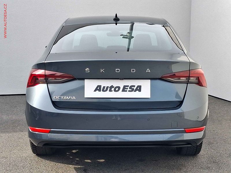 Škoda Octavia (2021) 2.0 TDi, 2.maj,ČR, Style - fotka 5 z 20