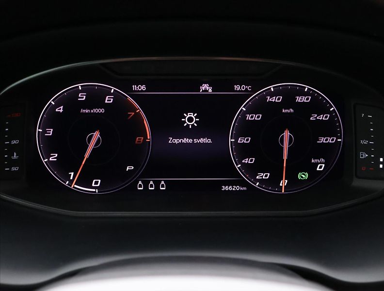 Cupra Ateca 2,0 TSI VZ 221kW 4Drive DPH - fotka 17 z 31