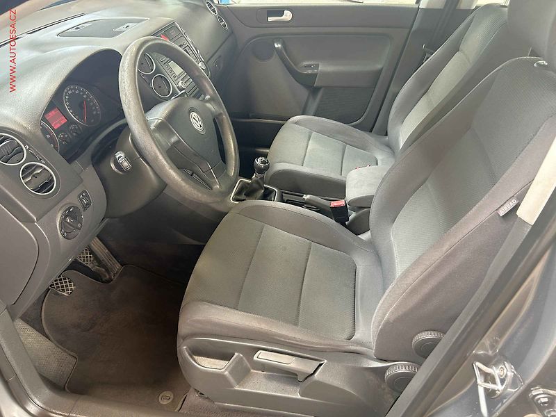 Volkswagen Golf Plus (2006) 1.6FSi, TZ, výhř.sed. - fotka 10 z 14