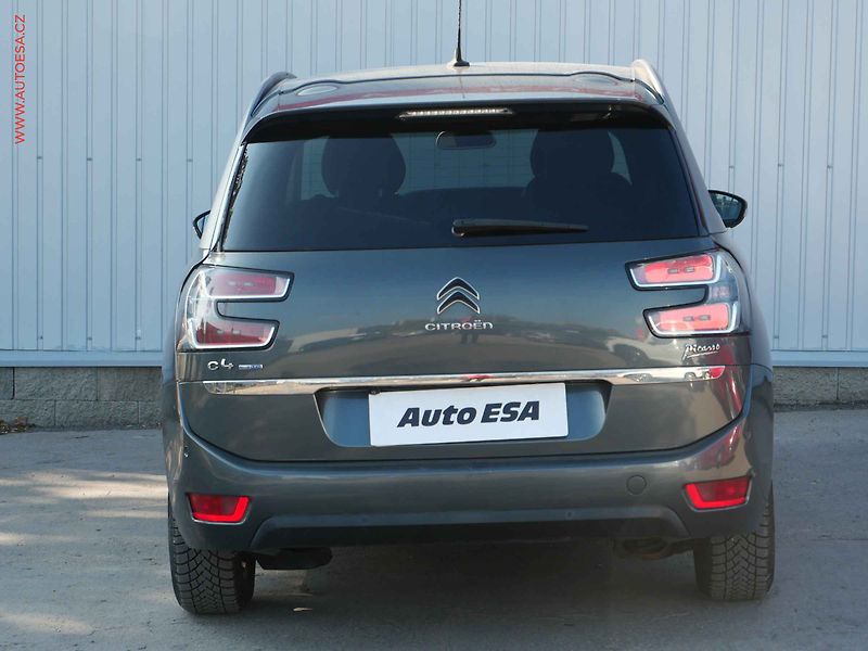 Citroën C4 (2014) 2.0 Blue HDi, Executive, AT - fotka 5 z 29