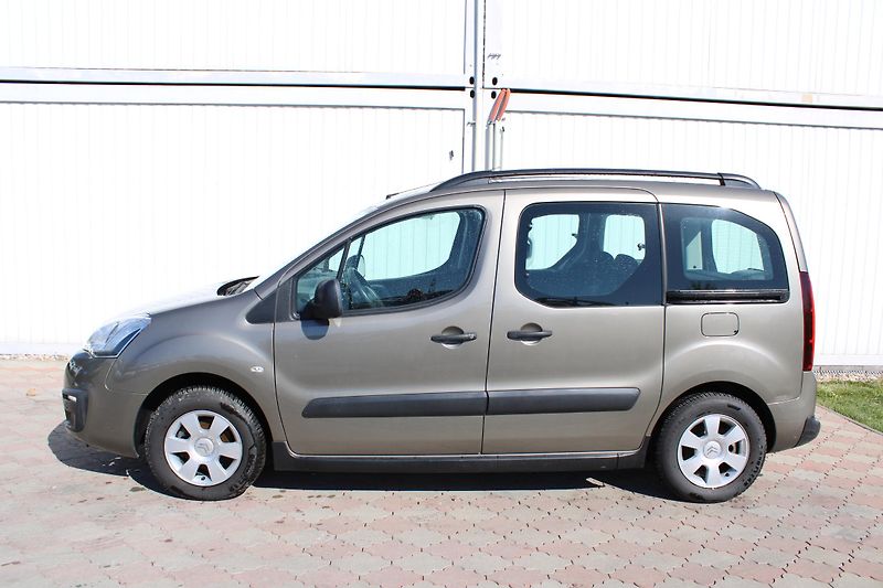 Citroën Berlingo 1,6 HDI Multispace Automat - fotka 6 z 21
