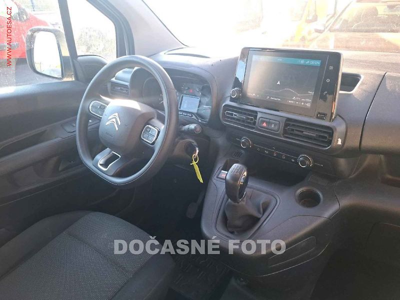 Citroën Berlingo (2020) 1.5HDi MAXi, navi, AC - fotka 4 z 8