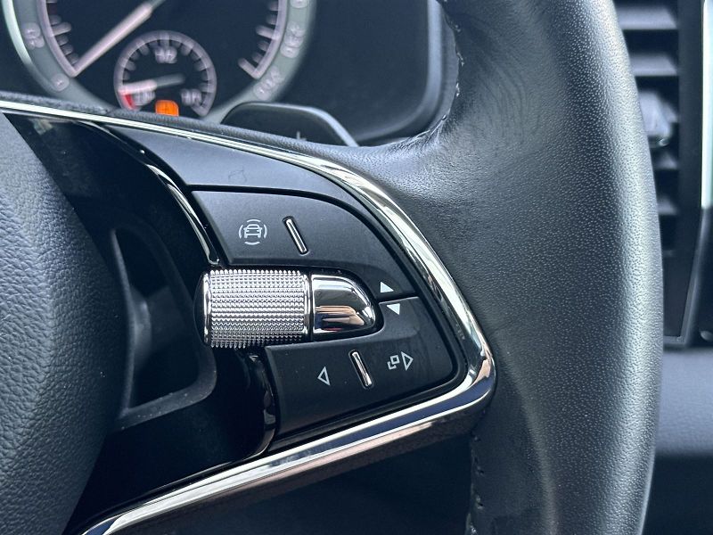 Škoda Karoq (2022) 1.5 TSI DSG Style - fotka 21 z 33