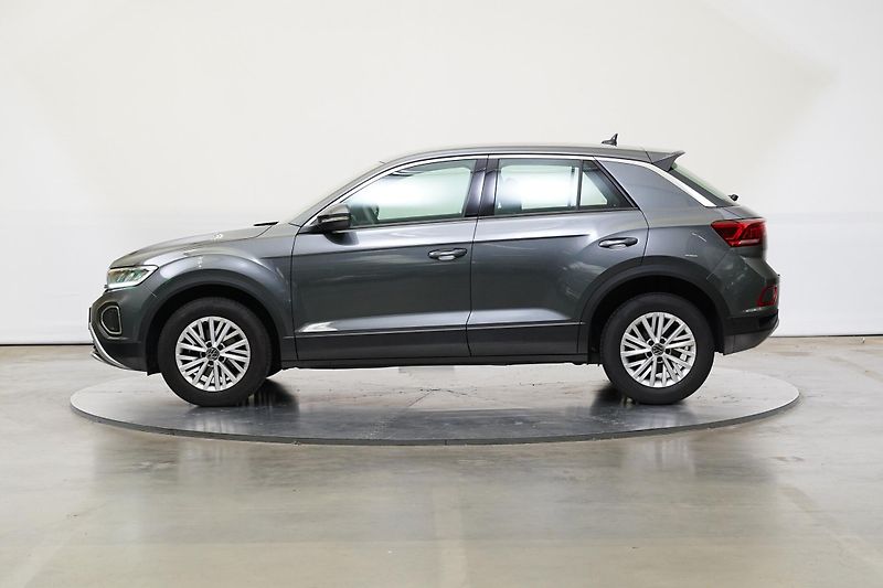 Volkswagen T-Roc - fotka 3 z 25