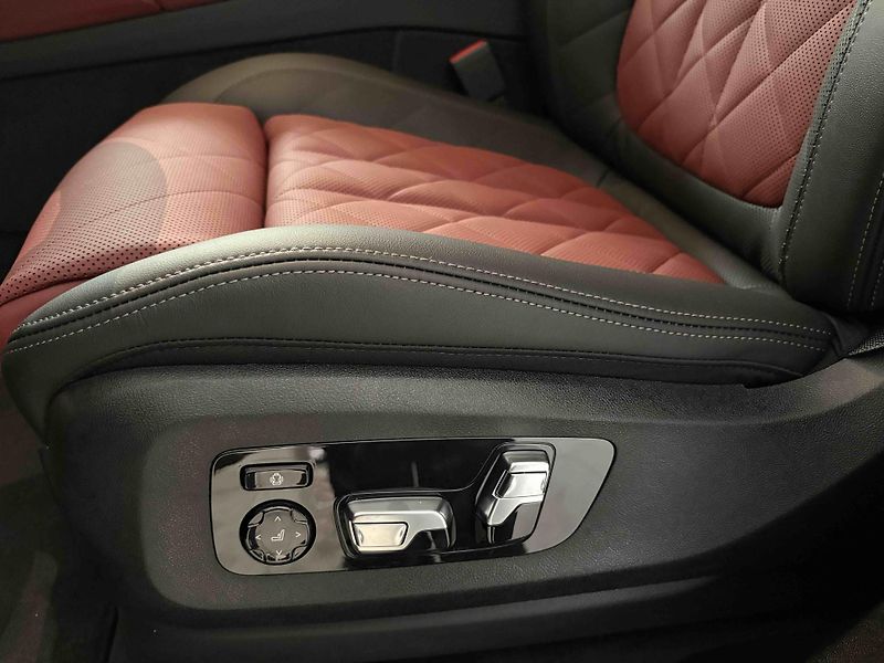 BMW X6 (2026) xDrive30d M SPORT + Pakety - fotka 15 z 64