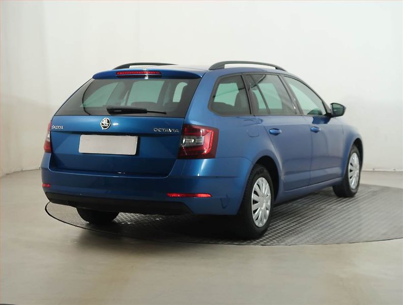 Škoda Octavia (2018) Ambition 1.6 TDI - fotka 5 z 13