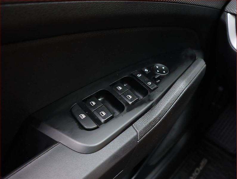 Kia Sportage (2022) 1.6 T-GDI - fotka 16 z 18