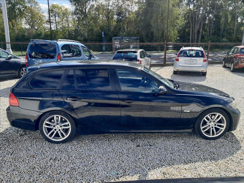 BMW Řada 3 2,0D AUTOMAT - fotka 8 z 48