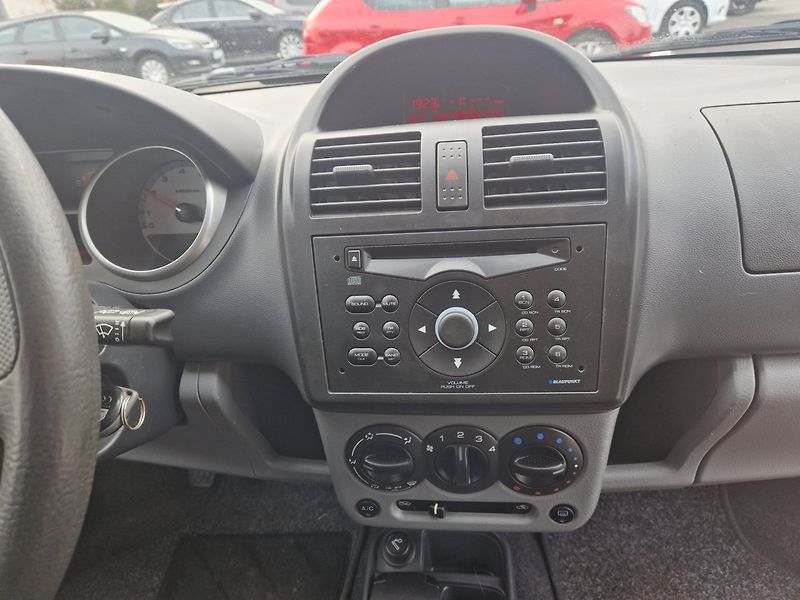 Subaru Justy (2008) 1,3 i 69 KW 4x4 - fotka 17 z 26