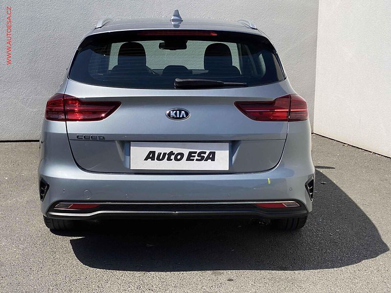 Kia Ceed (2019) 1.4 T-GDi, Vision, navi - fotka 5 z 18