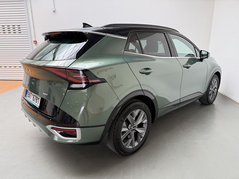 Kia Sportage 1.6 T-GDi HEV 169kW 4x4 GT Lin - fotka 4 z 17