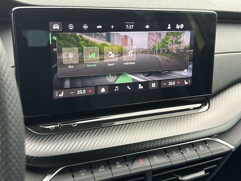 Škoda Octavia (2025) Combi 1.5 TSI M-HEV DSG Sportl - fotka 24 z 35