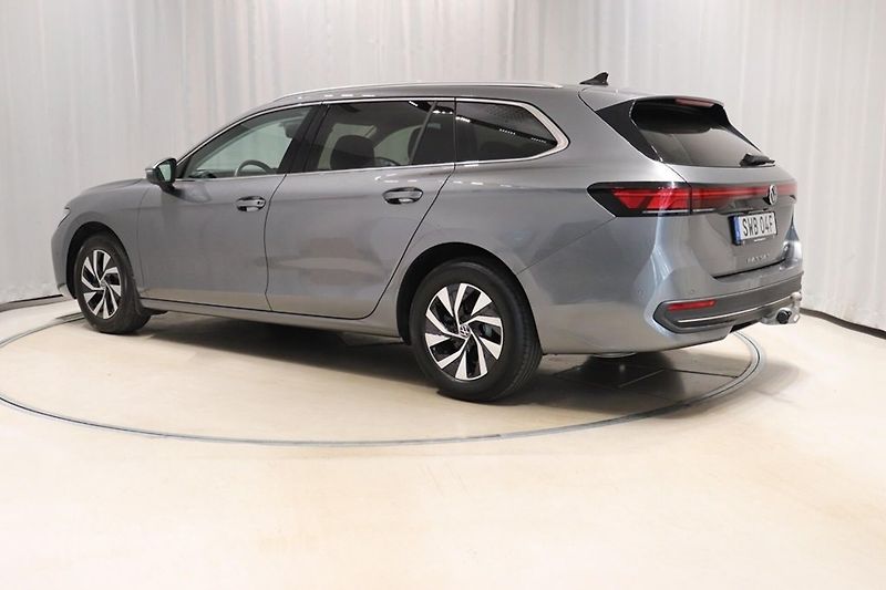 Volkswagen Passat 1.5 eTSI Kessy Webasto Tažné - fotka 6 z 12