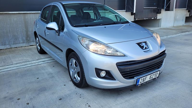 Peugeot 207 1,4i KOUPENO V ČR - fotka 1 z 18