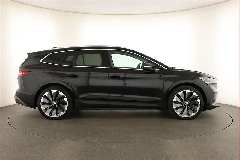 Škoda Enyaq (2021) iV 80 (82 kWh), SoH 89% - fotka 6 z 30