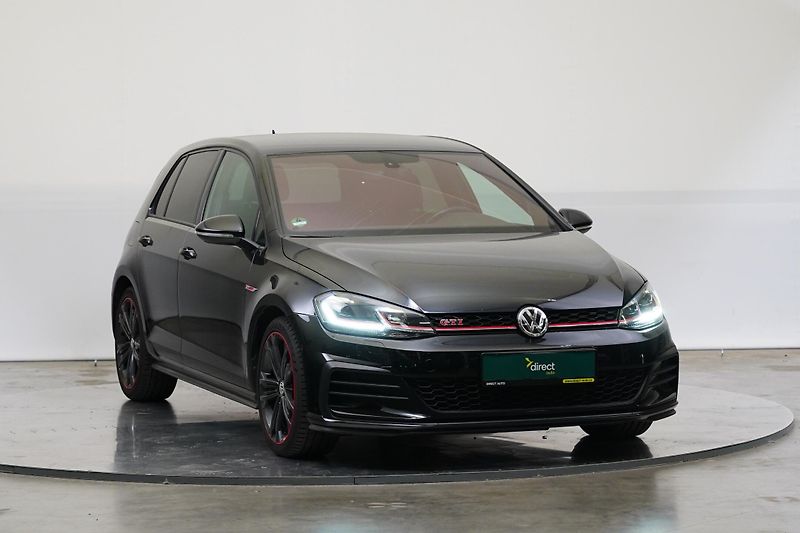 Volkswagen Golf - fotka 2 z 6
