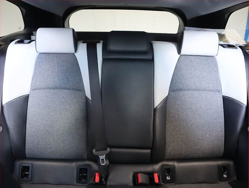 Toyota Corolla (2020) Executive 2.0 Hybrid - fotka 10 z 21