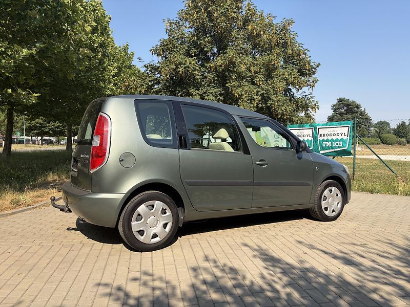 Škoda Roomster 1.6 Comfort AUTOMAT - fotka 11 z 27