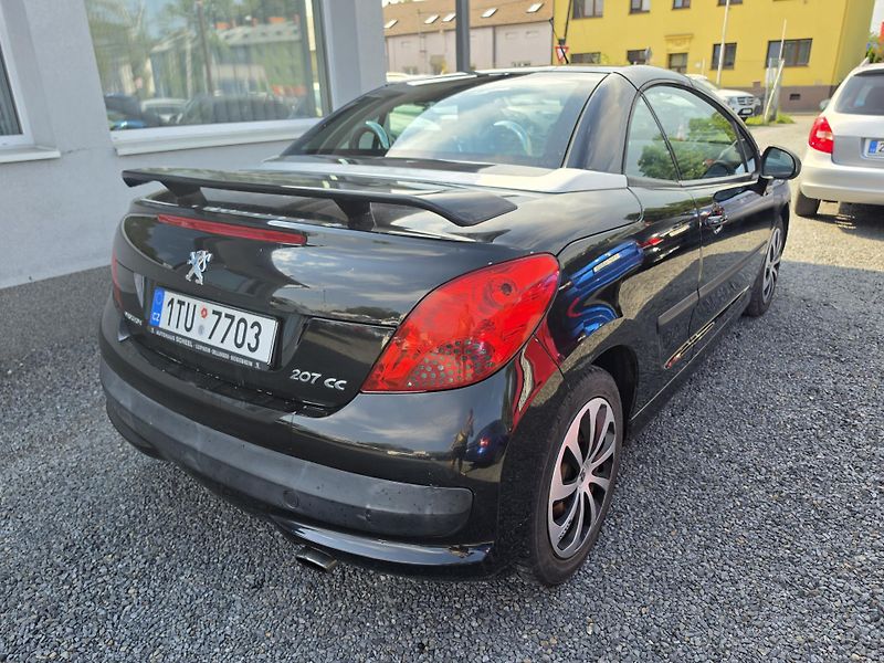 Peugeot 207 1.6 i Kabriolet  - fotka 5 z 18