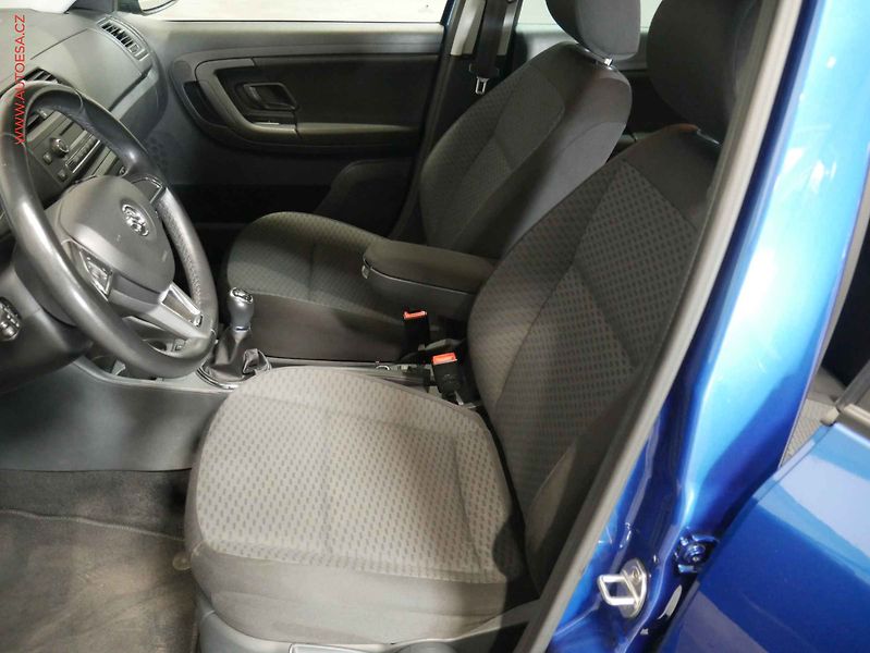 Škoda Fabia (2014) 1.2 TSi, AC, tempo, park - fotka 9 z 19