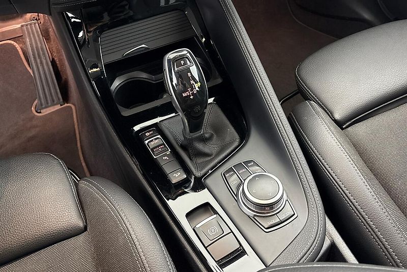 BMW X1 xDrive18d - fotka 22 z 24
