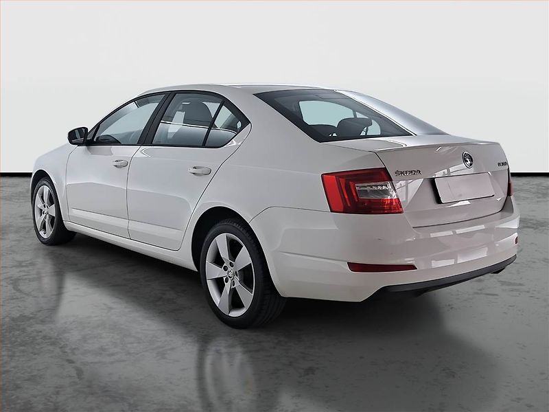 Škoda Octavia (2015) 1.4 TSI, Serv.kniha, Tempomat - fotka 4 z 14