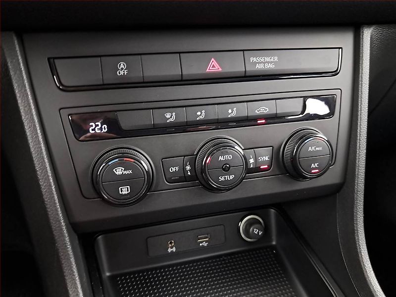 Seat Ateca (2018) 1.0 TSI - fotka 16 z 19