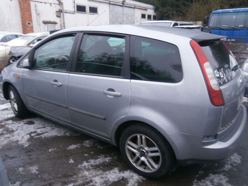 Ford C-MAX (2003) 2,0 tdci, acdigi, 6 rychlostí - fotka 8 z 10